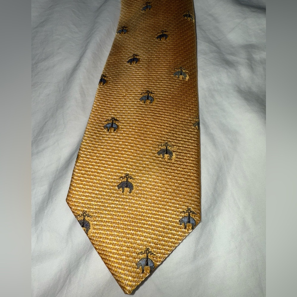 Gold Brooks Brothers Men’s Tie